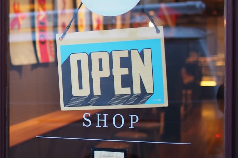 Vendor, buyer and admin views of a marketplace platform